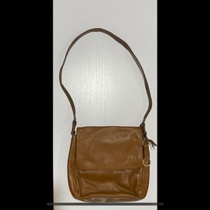 Rolf's Caramel Leather Bag